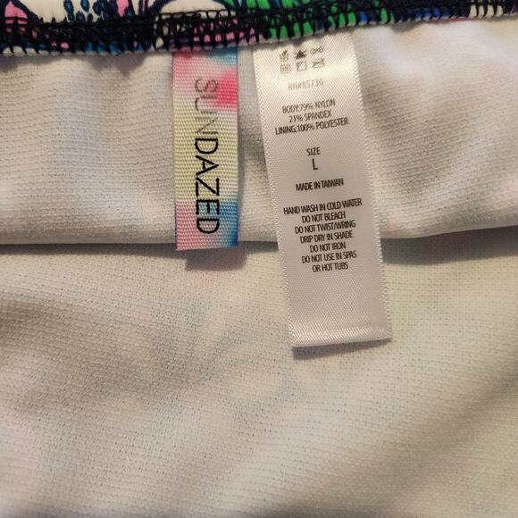 Sundazed floral bikini bottom size large - Picture 5 of 5